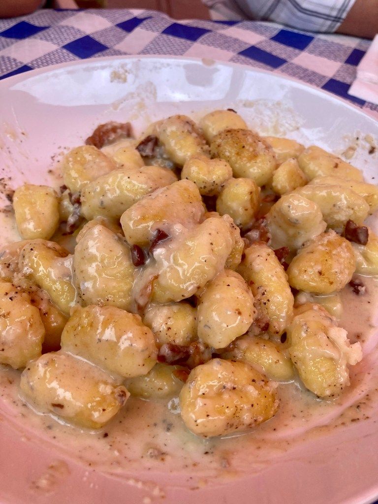 Gnocchi al Gorgonzola con speck